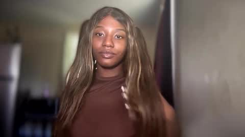 exoticaqua online show from 09-28-25, 04:56