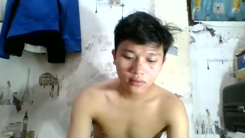 Snapshot of exotichugecock chatting on 02-08-25, 12:28 Jan online show from 02-08-25, 12:28