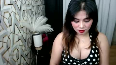 Snapshot of exoticrachel chatting on 02-16-25, 04:42 exoticrachel online show from 02-16-25, 04:42