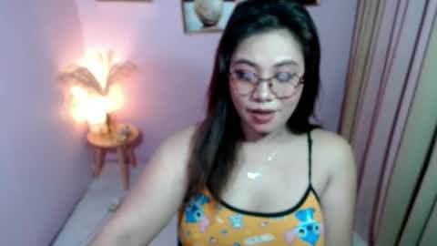 Snapshot of exoticrachel chatting on 10-13-25, 12:27 exoticrachel online show from 10-13-25, 12:27