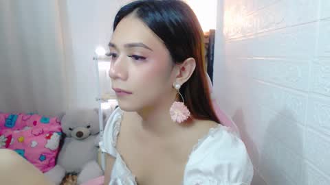 Snapshot of exotictssavie chatting on 12-06-24, 09:35 exotictssavie online show from 12-06-24, 09:35