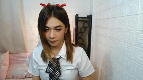 Snapshot of exotictssavie chatting on 01-16-25, 01:37 exotictssavie online show from 01-16-25, 01:37