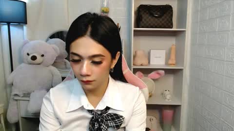 Snapshot of exotictssavie chatting on 02-12-25, 05:05 exotictssavie online show from 02-12-25, 05:05