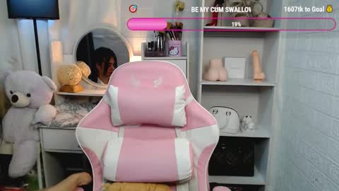 Snapshot of exotictssavie chatting on 03-10-25, 12:18 exotictssavie online show from 03-10-25, 12:18