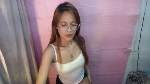 Snapshot of expenseve_kendy chatting on 09-10-25, 02:50 veronica online show from 09-10-25, 02:50