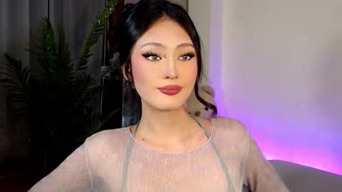 Snapshot of expensive_candyx chatting on 12-05-24, 11:05 Candy online show from 12-05-24, 11:05