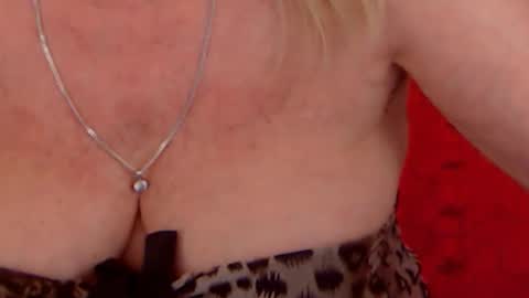 Alana online show from 01-26-25, 01:09