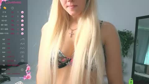 M4ry  online show from 09-12-25, 07:19