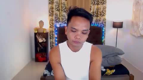 Snapshot of extraservice69menx chatting on 09-18-25, 04:20 JOHNDAVE online show from 09-18-25, 04:20