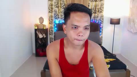 Snapshot of extraservice69menx chatting on 09-20-25, 08:48 JOHNDAVE online show from 09-20-25, 08:48