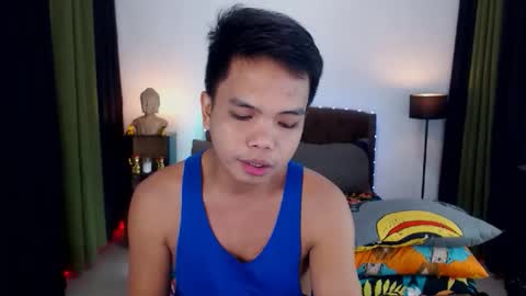 Snapshot of extraservice69menx chatting on 10-09-25, 02:20 JOHNDAVE online show from 10-09-25, 02:20