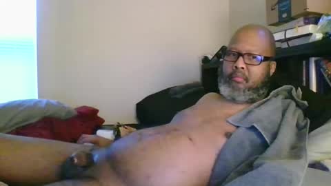 eyequee0007 online show from 10-22-25, 12:49