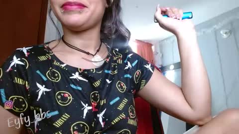 Nadia online show from 02-11-25, 09:25