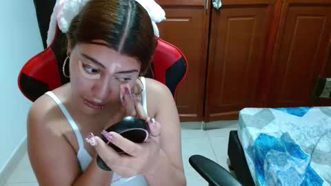 Nadia online show from 10-26-25, 08:48