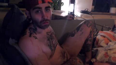 Eytab online show from 11-28-25, 02:03