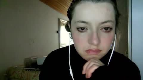 Aimee online show from 02-25-25, 06:53