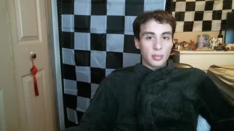 Snapshot of ezra_naamah chatting on 01-20-25, 10:37 Ezra Naamah online show from 01-20-25, 10:37