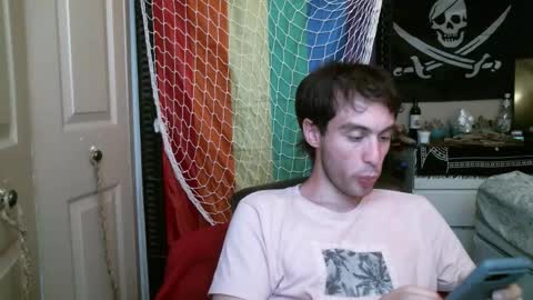 Snapshot of ezra_naamah chatting on 09-19-25, 10:43 Ezra Naamah online show from 09-19-25, 10:43