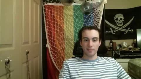 Ezra Naamah online show from 04-13-26, 02:39