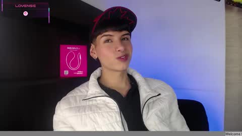 Juan online show from 10-11-25, 05:28