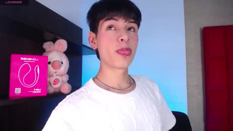 Juan online show from 12-22-25, 05:15