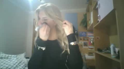 Snapshot of ezrafindom chatting on 02-20-26, 05:24 Ranya online show from 02-20-26, 05:24