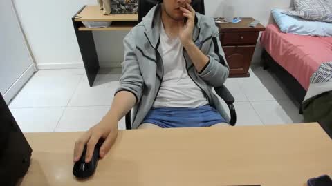 Ezzeq online show from 10-06-25, 01:08