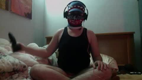 Snapshot of f2mslut chatting on 12-15-25, 05:01 Leo Bourdon online show from 12-15-25, 05:01