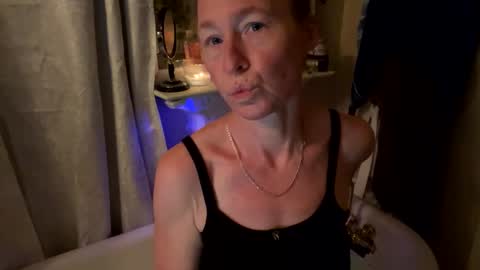 FabOmobono online show from 12-23-24, 06:00