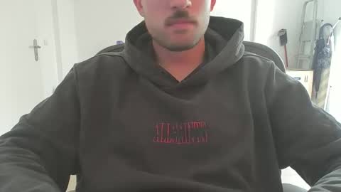 Call me bitch online show from 10-05-25, 08:56