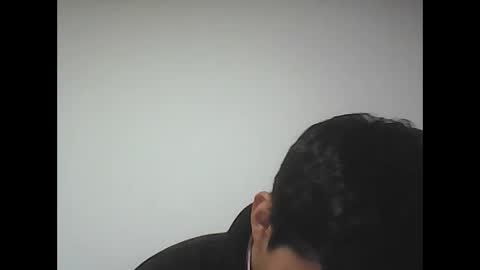 R online show from 10-03-25, 01:35