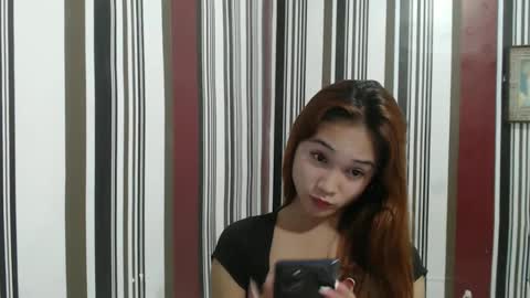 Snapshot of fabulous_cristy24 chatting on 02-25-25, 05:15 fabulous_cristy24 online show from 02-25-25, 05:15