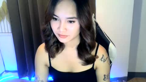 Snapshot of fabulous_cristy24 chatting on 06-14-26, 05:20 fabulous_cristy24 online show from 06-14-26, 05:20