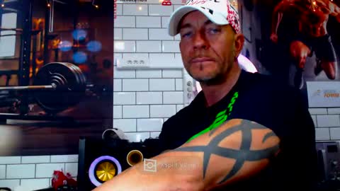 fabxxxl online show from 12-19-24, 08:23