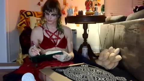 Goddess Fae the Feral Fairy Witch online show from 12-07-24, 02:20