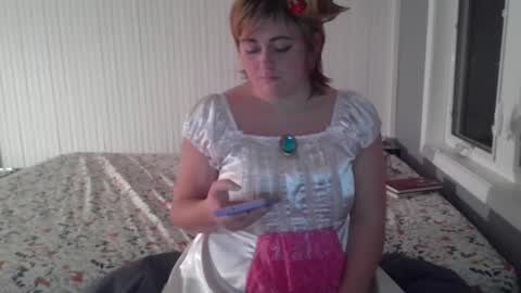 Snapshot of faeriedalelio chatting on 01-29-25, 05:09 Faerie Dalelio online show from 01-29-25, 05:09