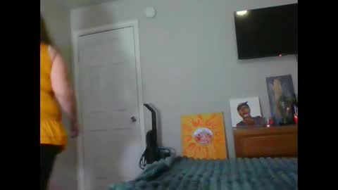 Snapshot of faidramae chatting on 02-14-25, 04:37 faidra mae online show from 02-14-25, 04:37