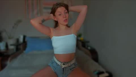 Snapshot of fairy_lele chatting on 02-18-25, 08:59 fairy_lele online show from 02-18-25, 08:59