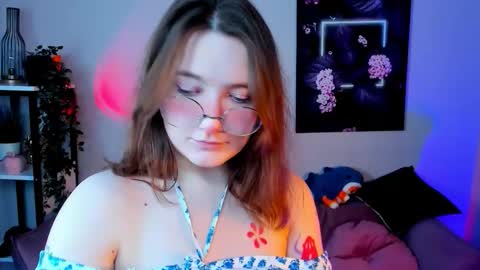 Tara online show from 11-26-25, 06:14