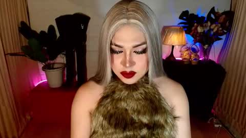 CLAUDIA VALVALERA online show from 11-12-25, 06:03