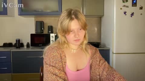 Arisha online show from 12-18-24, 01:12