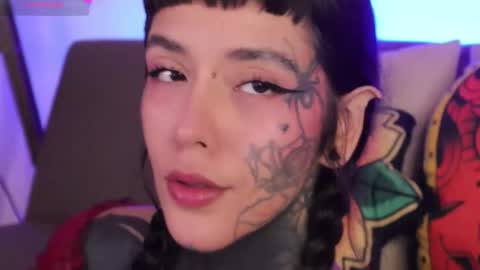 Fairy online show from 11-12-25, 06:52