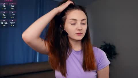 Erika online show from 09-25-25, 05:33