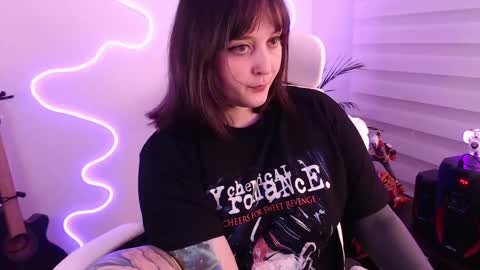 OF fallenag 1 online show from 09-17-25, 01:51