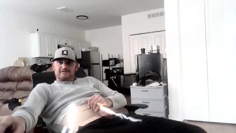 Snapshot of fallout7657 chatting on 09-24-25, 04:32 Daddy online show from 09-24-25, 04:32