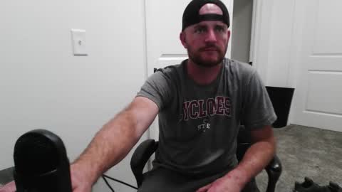 Snapshot of fallout7657 chatting on 10-22-25, 05:08 Daddy online show from 10-22-25, 05:08