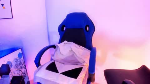 Snapshot of fanasy_andreadollx chatting on 02-07-25, 05:31 Andrea online show from 02-07-25, 05:31