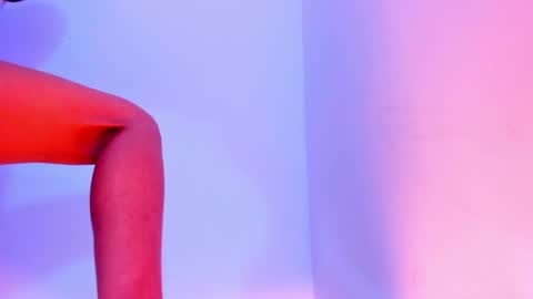 Snapshot of fanasy_andreadollx chatting on 02-08-25, 01:01 Andrea online show from 02-08-25, 01:01