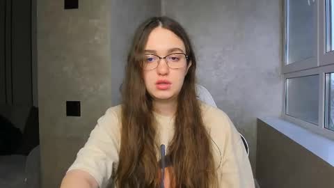 fancy bunny online show from 01-28-25, 12:00