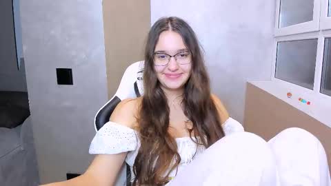 fancy bunny online show from 10-30-25, 01:23